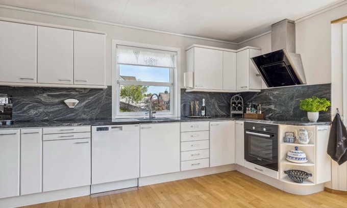 Trondheim Bed & Breakfast | Room w/breakfast close to Granåsen