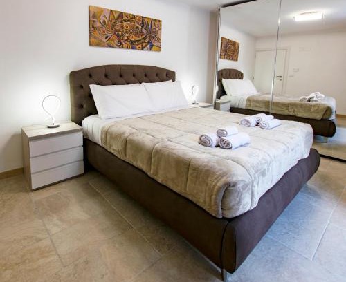 Casamassima House | Rosa azzurra