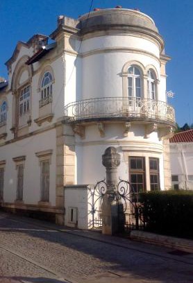 Luso House | Rosa Biscoito Suites