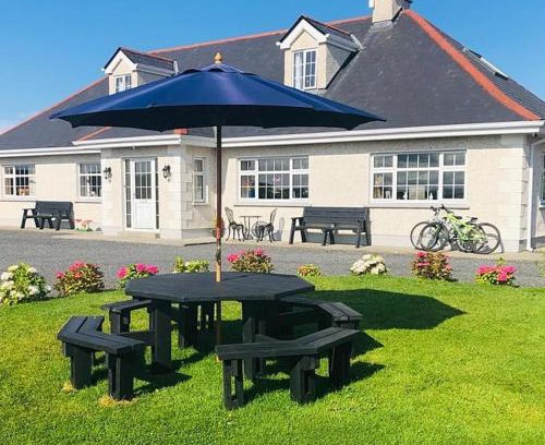 Killala Bed & Breakfast | Ross Beach Family Farmhouse B&B