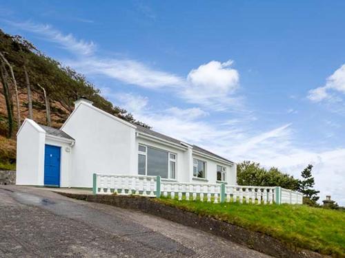 Rossbeigh House | Rossbeigh Beach Cottage No 6