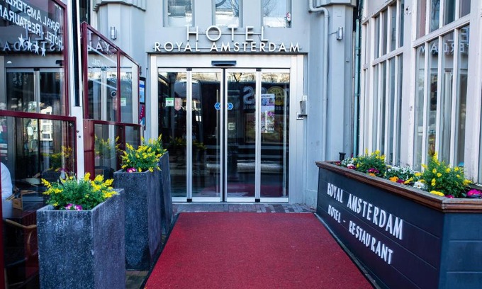 Grachtengordel-Zuid Hotel | Royal Amsterdam Hotel