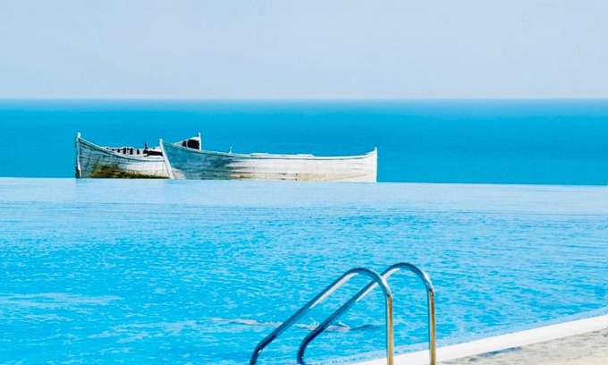 Topola Apartment | Royal Apartment Sea view by Kaliakria