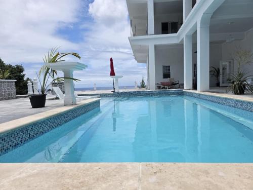 Old Towne Apartment | Royal - Chez Mango Villa