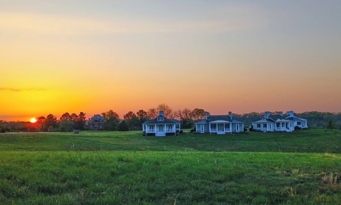 Farmville Cottage | Rural and Charming 2bedroom Cottage near Hampden-Sydney and Longwood