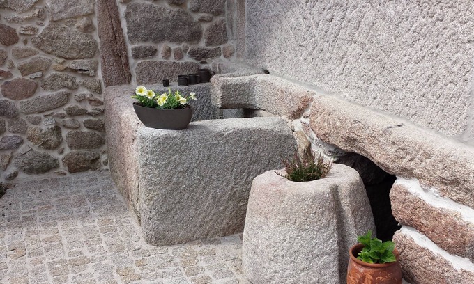 Sernancelhe House | Rural country house, modernly restored, with 4 rooms, next to Douro River