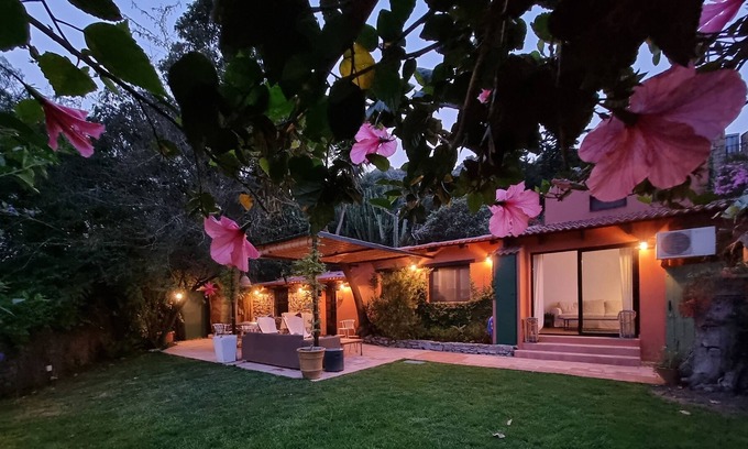 Jimena de la Frontera Cottage | Rural house with outdoor charm