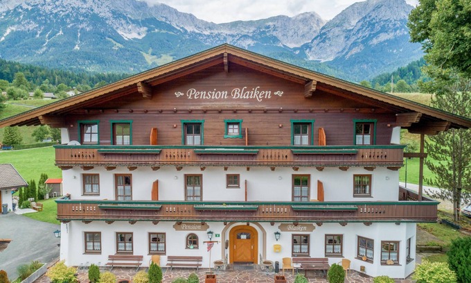 Scheffau am Wilden Kaiser House | Rustic Tyrolean guesthouse, only 300m from the ski lift