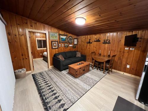 Valley House | Rustic 1 bd 1 ba Cabin at New Waitts Lake Resort