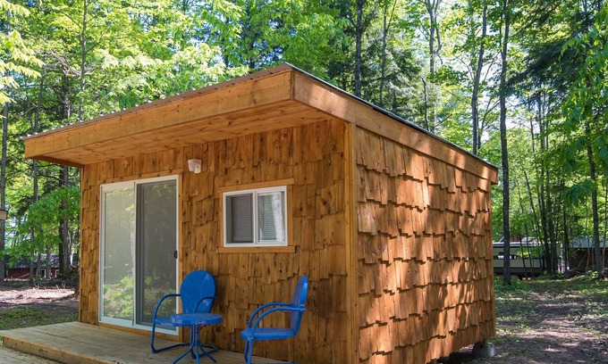 Au Train House | Rustic bungalow located in a campground
