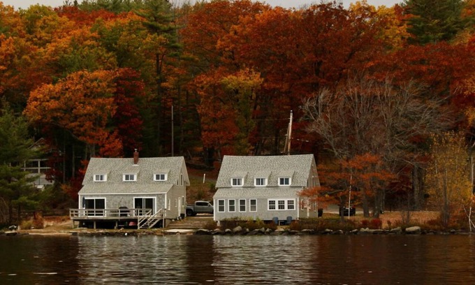 Antrim House | Rustic cabin with a million dollar view