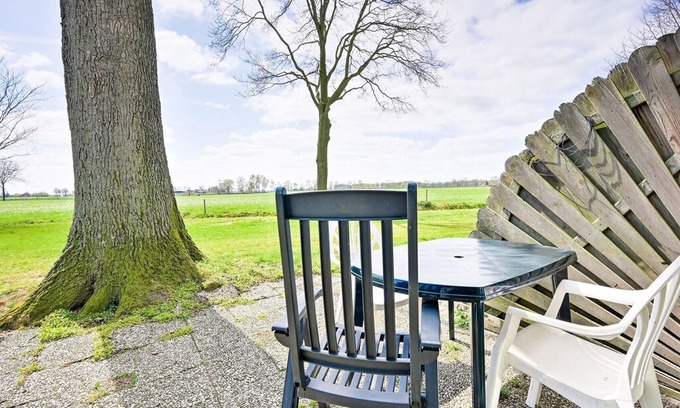 Eibergen House | Rustic Holiday Home in Eibergen with Garden