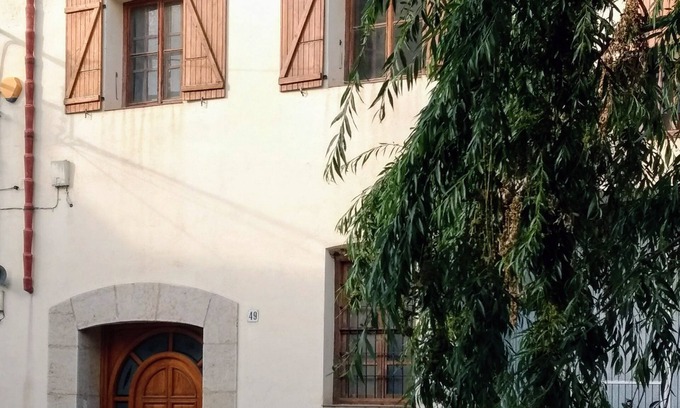 Xerta House | Rustic housing with stunning views to enjoy in family.