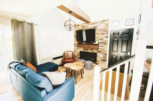 Craigleith Apartment | Rustic Loft at Blue