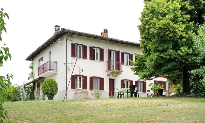 Moncucco Torinese House | Rustic Moncucco Village Retreat