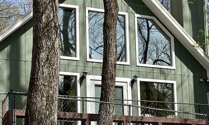 Pangburn Cabin | *Rustic River Front Cabin* Private Fishing Dock Near Greers Ferry Lake
