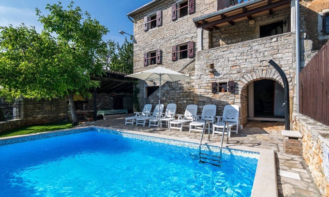 Municipality of Oprtalj Villa | Rustic Villa Maria with panoramic view in Zrenj
