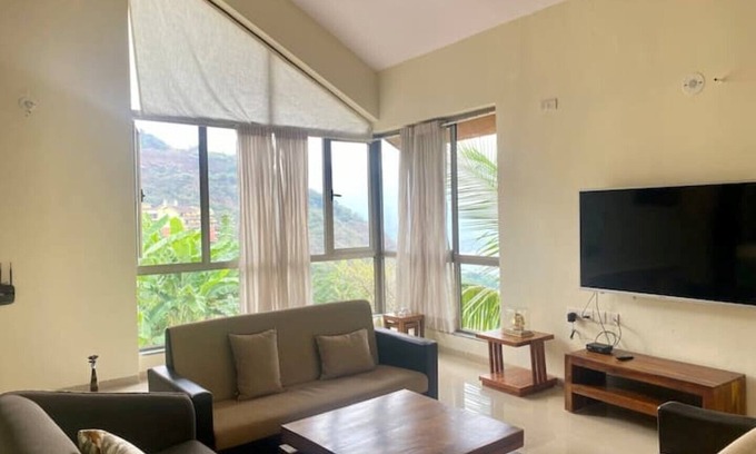 Paud Villa | Rutu Villa-A lake view home stay