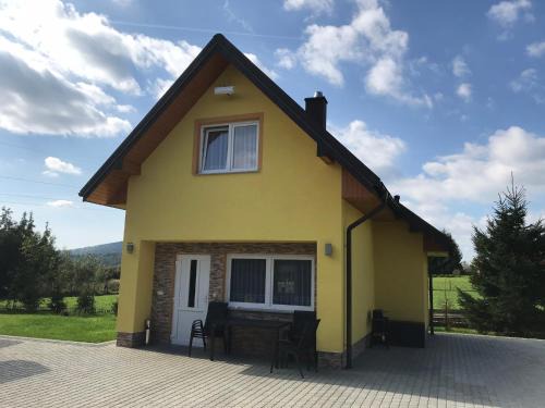 Uherce Mineralne House | Słoneczny Domek Uherce Mineralne