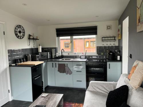 Mablethorpe Apartment | S and S Chalets - 2 - Mablethorpe