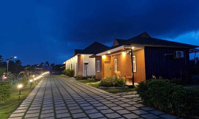 Munroe Island Resort | S Cross Munroe Island Resort