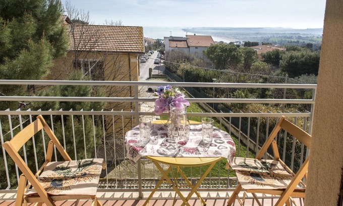 Sirolo Apartment | S300 - Sirolo, three-room apartment near the center with sea view