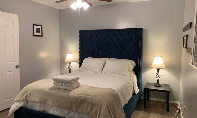 Plattsburgh Apartment | Saba Cedarwood Experience