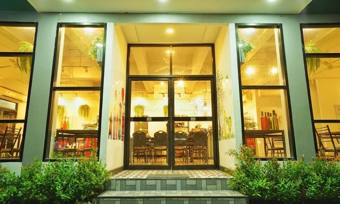 Sanambin Hotel | Sabai Twin Bed +Massage 30 Mins 1 pax + Breakfast