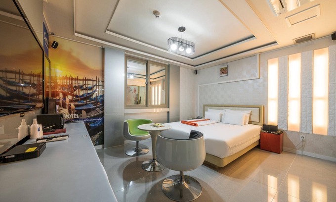 Sacheon Hotel | Sacheon BEE Self Check-in Motel