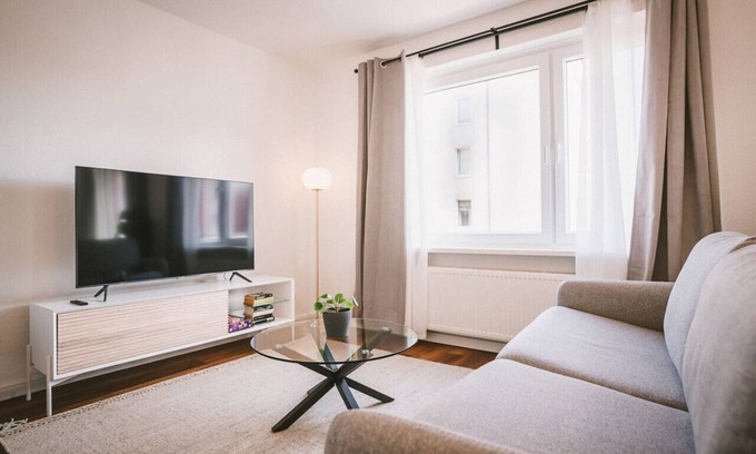 St Lorenz Condo | Sadebo balcony - 1,2km City center - kitchen