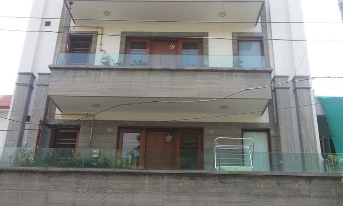 Delhi House | Sai Villa -away from home place to enjoy & cherish your vacation