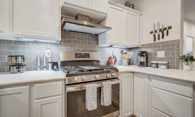 Southeast Colorado Springs House | Sakura Springs