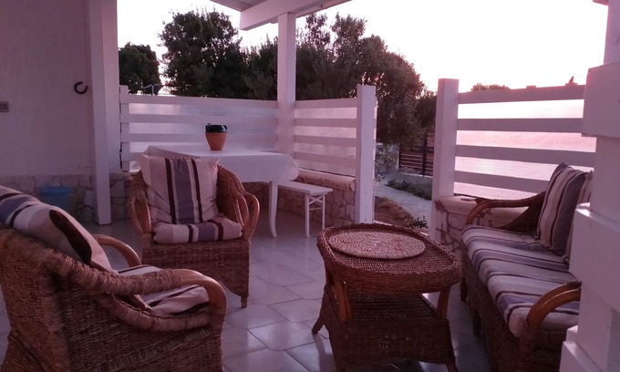 Punta Prosciutto Villa | Salento windows on the sea