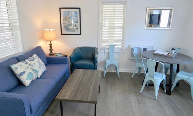 Kitty Hawk Condo | Saltaire Cottages 5: 2BR Steps to Private Beach Access Screen Porch Pool