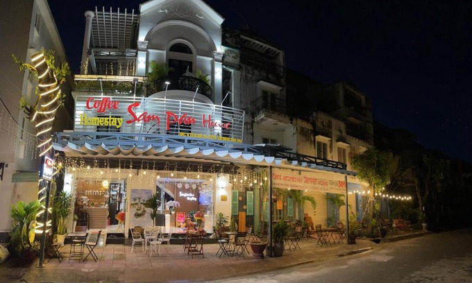 Cai Rang House | Sampan House