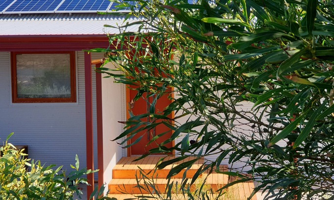 Bonney Apartment | Samphire: Coorong Accommodation - Pet and family friendly