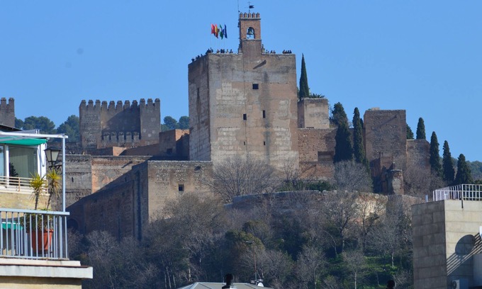 Centro - Sagrario Apartment | San Jerónimo Cathedral viewpoint