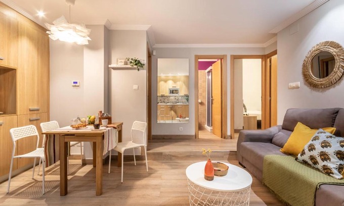 Basurtu Apartment | San Mames Termibus by Aston Rentals