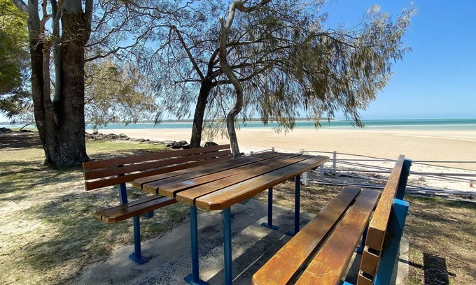 Traviston Villa | San Marco Villa 4 - Burrum Heads- Beachfront- 2BR - Pool- Aircon