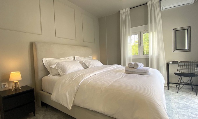 Spata-Artemida Apartment | Sand by Aestas Suites