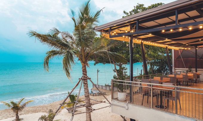 Khlong Khut Hotel | Sand Dunes Chaolao Beach Resort