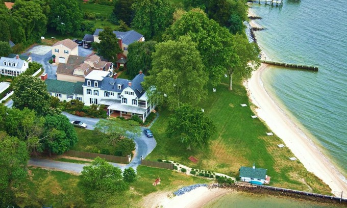 Oxford Hotel | Sandaway Suites & Beach