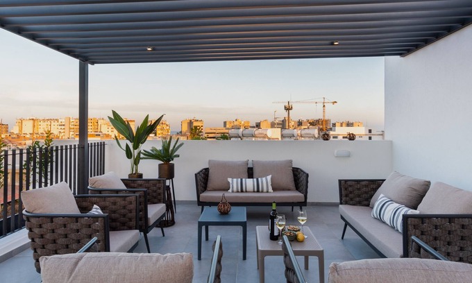 Historical Center Apartment | Sanders Armonta - Cozy Studio w/ Balcony
