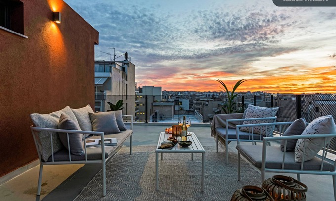 Pasalimani Apartment | Sanders Port - Efficient Studio Near Piraeus Port