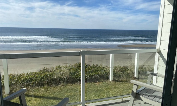 Lincoln City Apartment | Sandpiper Suite 104