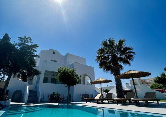 Vothon House | Santorini Garden Homes