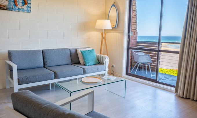 Scamander Villa | Santorini Villa @ The Blue Seas