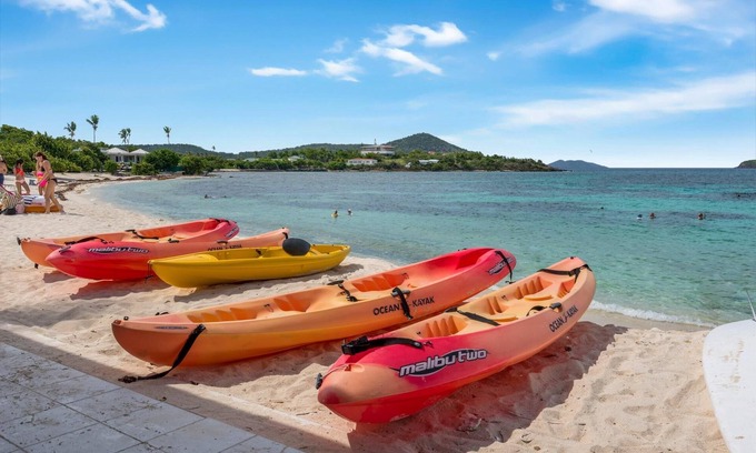 Red Hook Condo | Sapphire Dominica- Gorgeous Views, Walk to beach. Washer/Dryer in unit.