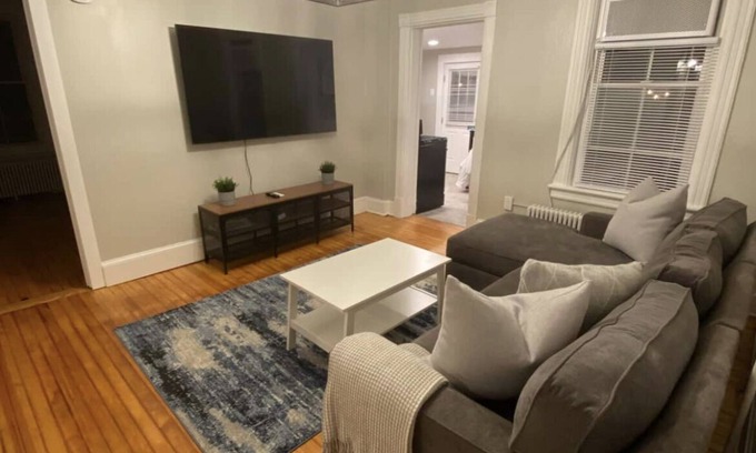 Saugerties Apartment | Saugerties Village Space with Great Backyard