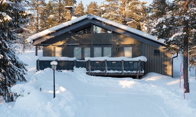 Lofsdalen Cabin | Sauna | Terrace | Engine heater | Pets allowed
